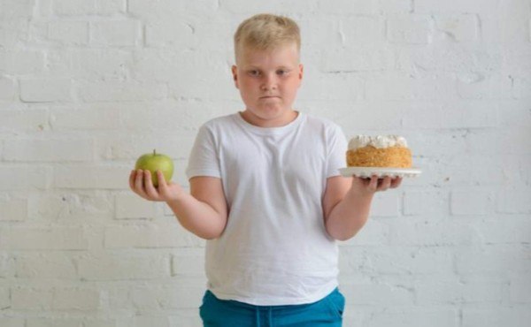 Hábitos de los padres: influencia en la obesidad infantil