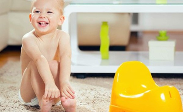 ¿Cuándo es adecuado quitar el pañal al bebé?