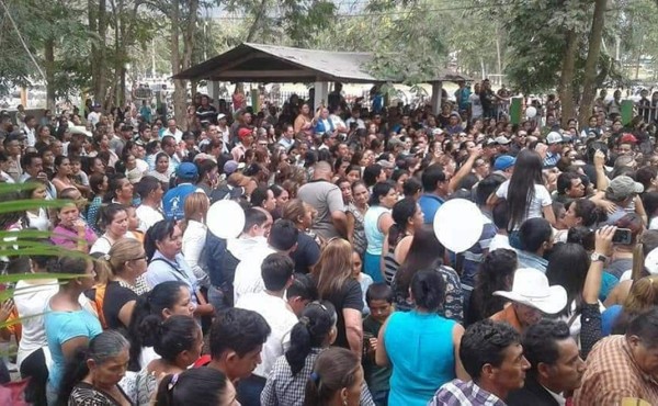 Amigos y familiares despiden al alcalde de Quimistán