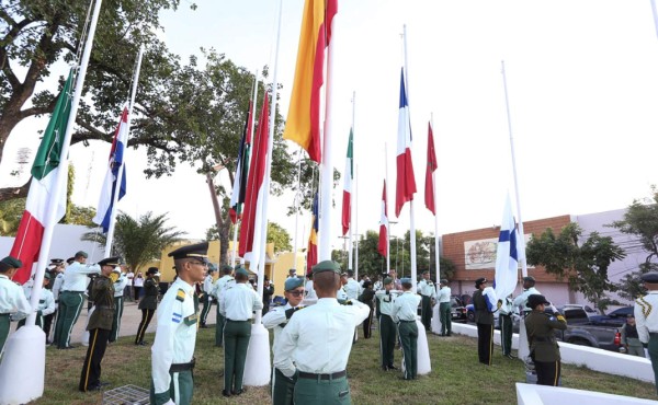 Alcaldía de San Pedro Sula inaugura Plaza de las Banderas