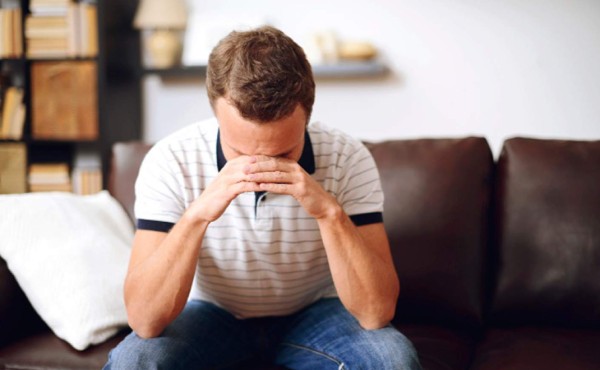 Ex esposa y su familia lo discriminan