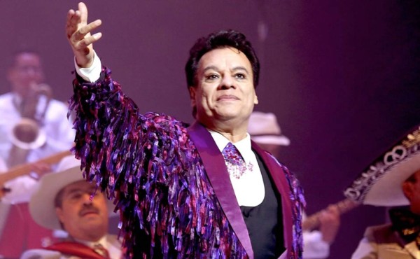 Con foto del supuesto cadáver de Juan Gabriel buscan descartar rumores