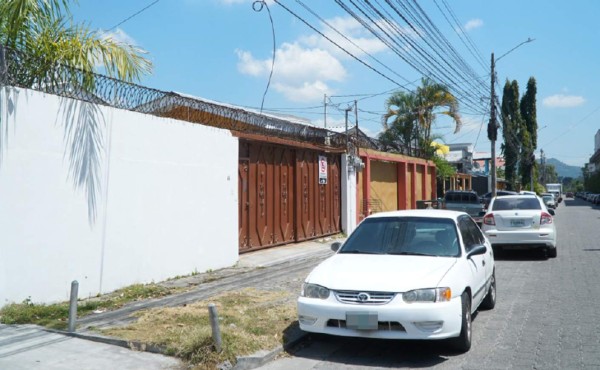 Alertan sobre saqueadores de vehículos en San Pedro Sula