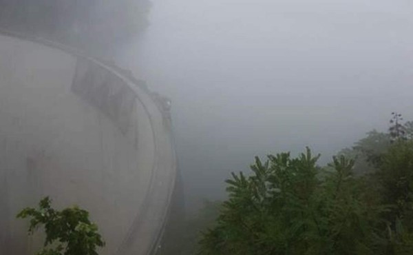 Descartan abrir compuertas de El Cajón hoy o mañana