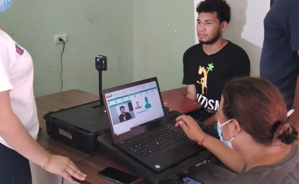 Avanza la entrega de nueva identidad en 44 municipios de Honduras
