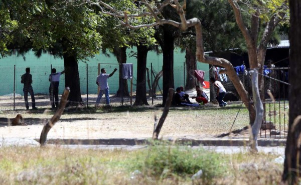 Escapan 16 'Chirizos' del centro de menores Renaciendo