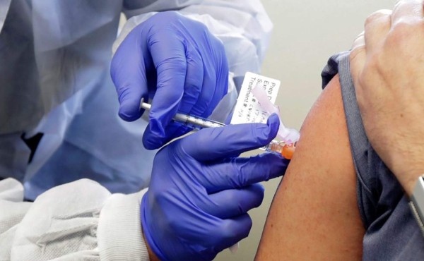 Covax anuncia que enviará más de 428,000 dosis de vacunas a Honduras entre marzo y mayo