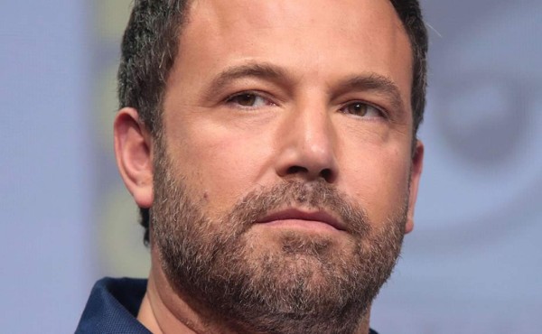 Ben Affleck regresa a rehabilitación