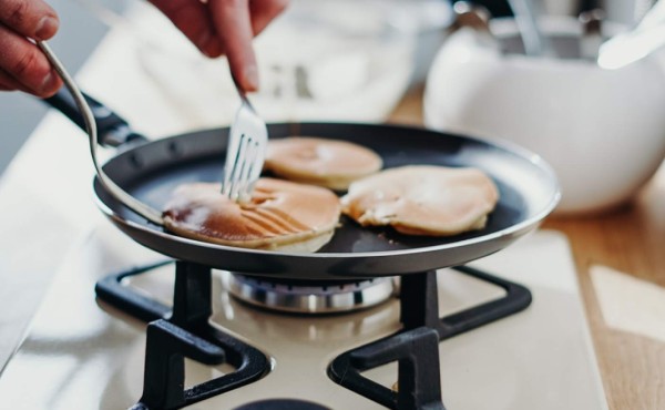Cocina sin ensuciar la estufa con este truco