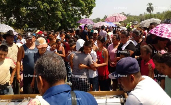 Sepultan en Colón a tres migrantes asesinados en Tabasco, México