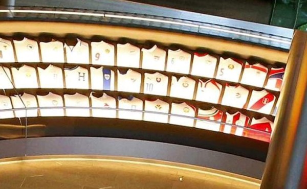 Camisa de la H brilla en el Museo de la Fifa
