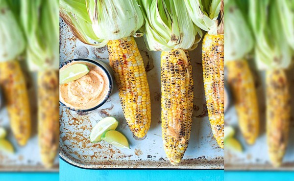Elote loco al chipotle mayo