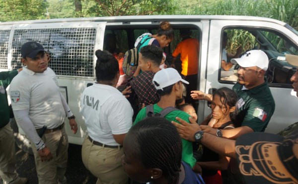Detienen a 194 migrantes en el sureste de México, entre ellos varios hondureños