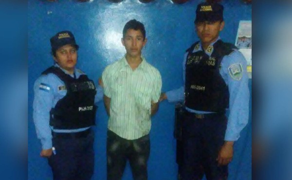 Anciana acusa a jovencito de haber abusado de ella