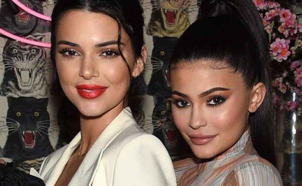 Kylie y Kendall Jenner son demandadas por diseños usados en su marca de lencería