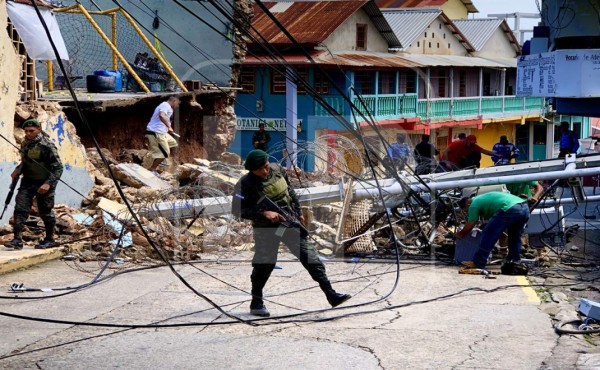 Lluvias hacen colapsar muro del vetusto centro penal de Trujillo