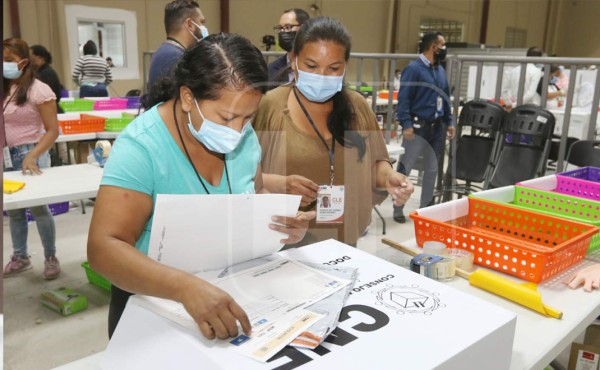 Conteo de votos en Honduras avanza entre críticas por demora de resultados