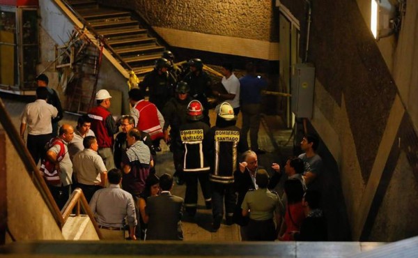 Dos explosiones en una estación de metro en Chile