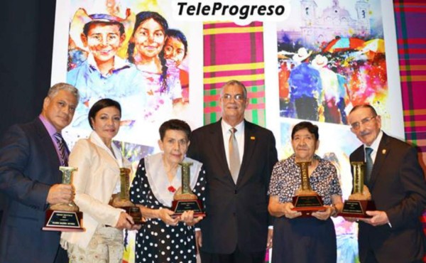 Entrega de los premios Identidad 2018
