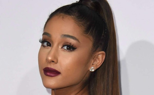 Ariana Grande gana el primer Grammy de su carrera... y no está para recibirlo