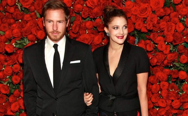 A Drew Barrymore se le puede complicar el divorcio