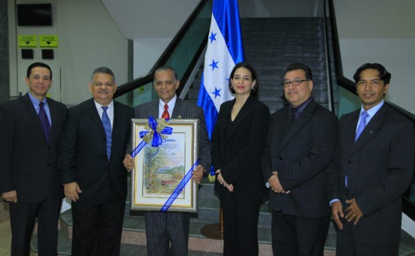 Noche de homenaje para Blass Huete