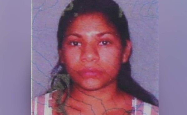 Sicarios en motocicleta acribillan a una mujer en Comayagüela