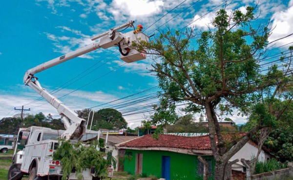 Más de 5,000 incidencias en servicio eléctrico reporta EEH en inicio de temporada lluviosa