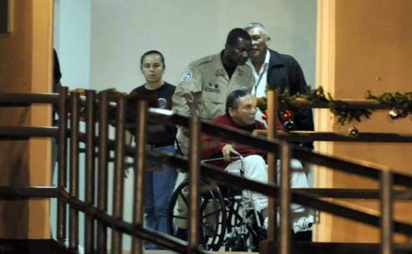 Piden retirar de la cárcel a exdictador panameño Noriega 