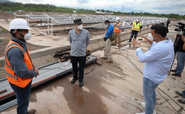 Supervisan avances en construcción del aeropuerto Palmerola con el protocolo de bioseguridad