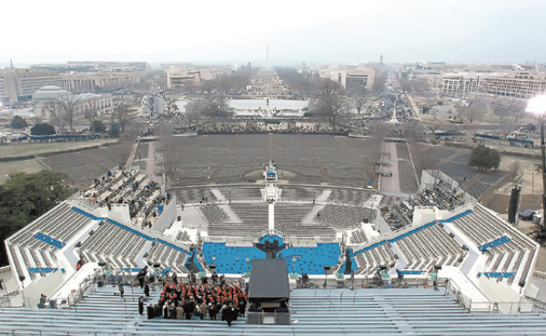 Obama ofrece renovar el sueño americano