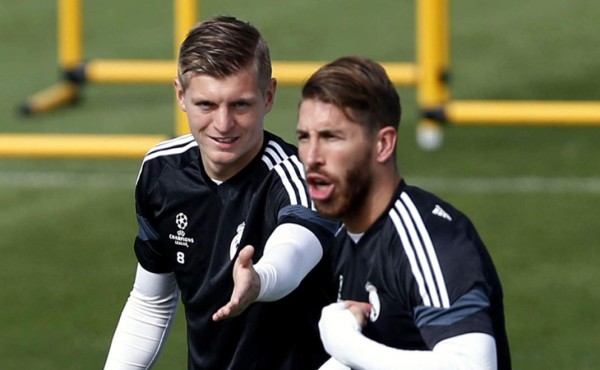 Entrenamiento, con Kroos recuperado, y almuerzo de Navidad