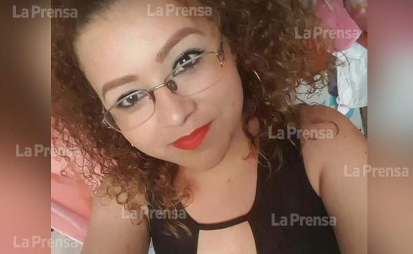 Atacan a balazos a una pareja y matan a la esposa