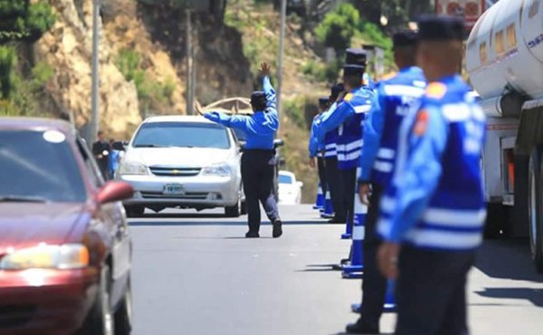 Intensifican operativos para mantener control vial y evitar aumento de accidentes