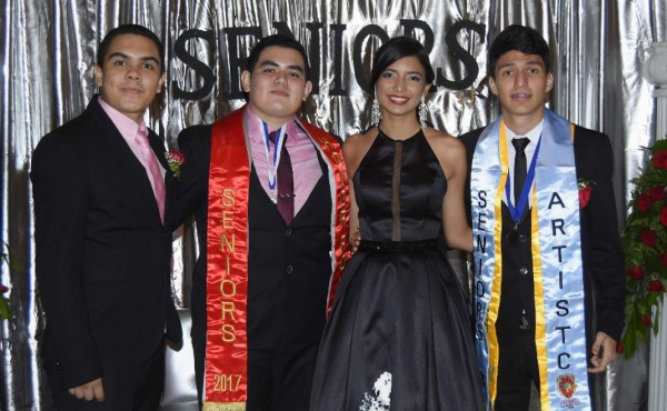 Graduación de la Happy New Dawn