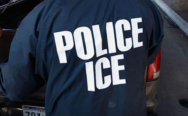 ICE saca a rastras a indocumentado de un Juzgado de Brooklyn