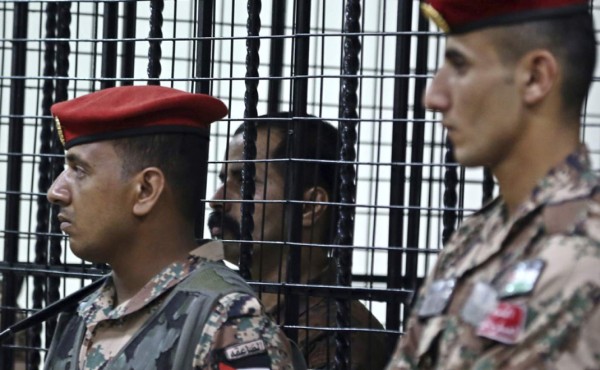Cadena perpetua a soldado jordano por matar a tres estadounidenses