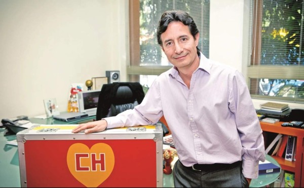 Hijo de Chespirito anuncia su salida de Televisa