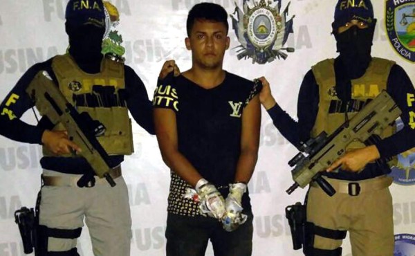 Seguirá preso uno de los 'Aguacates”