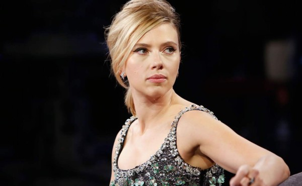 Scarlett Johansson arremete contra los paparazzi tras temer acabar como la princesa Diana