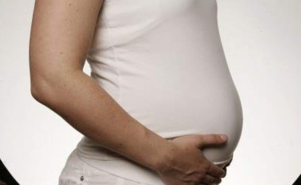 Denuncian maltrato a inmigrantes embarazadas detenidas en EEUU