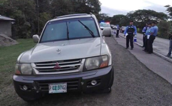 Hallan un cadáver dentro de una camioneta en Comayagua