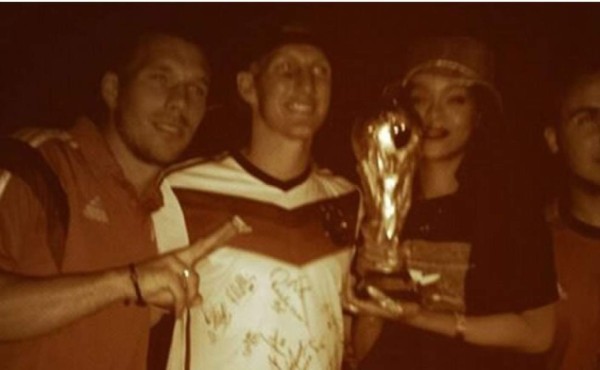 La fiesta íntima de Rihanna con los alemanes