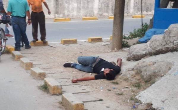 ¡No estaba muerto... estaba dormido!