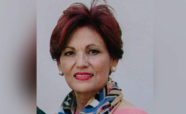 Mexicana devuelve visa a EUA en desacuerdo con medidas de Trump