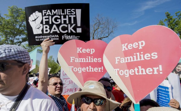 Medida contra 'soñadores' dejaría pérdidas millonarias en EUA