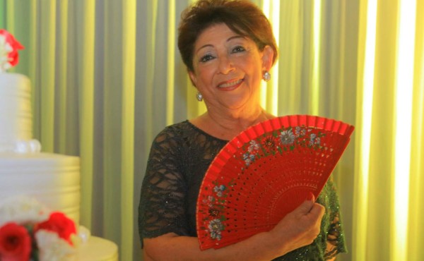 El cumpleaños de Hilda Turcios de Bendeck