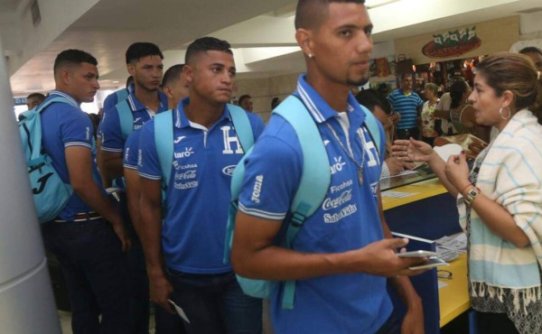 Sub-23 de Honduras viajó a gira por Asia