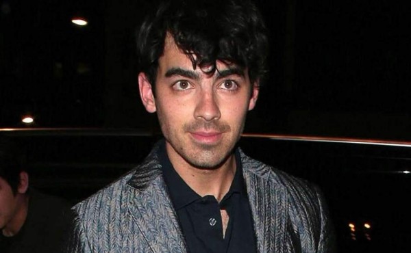Joe Jonas al fin celebra su despedida de soltero