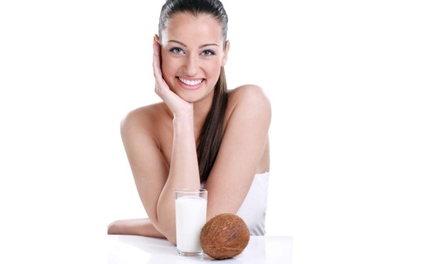 El aceite de coco renueva la piel